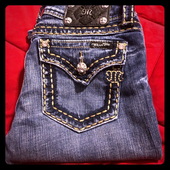 Women’s Miss Me jeans boot cut size 27🌺 - Picture 1 of 5